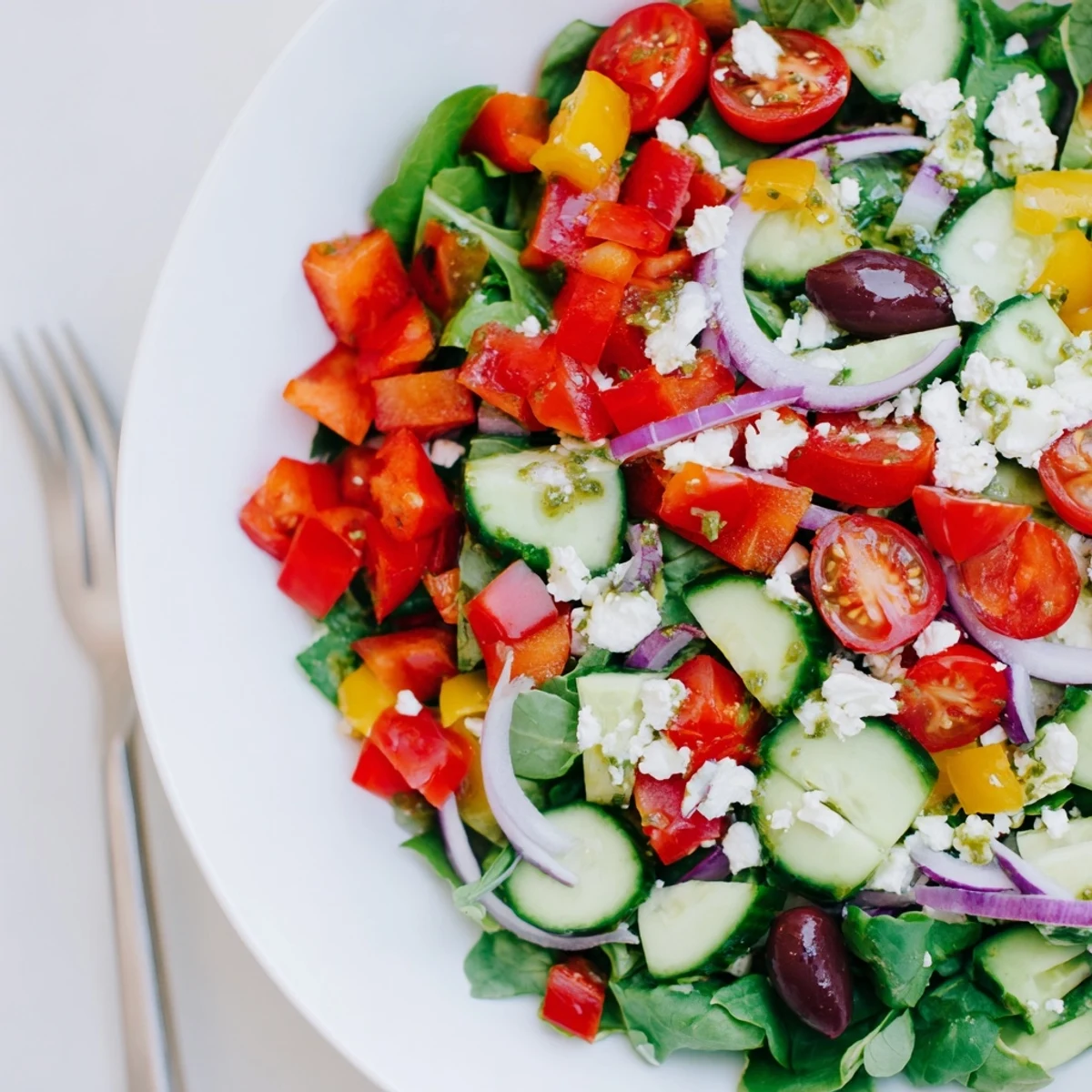 Weeknight Fresh Salad Recipe ready in fifteen minutes, bright, tangy, refreshing.
